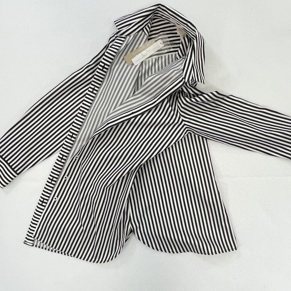SOLD NWT CHICOS Size 0P Petite Small No-Iron Long Sleeve White Striped Shirt - Picture 3 of 16